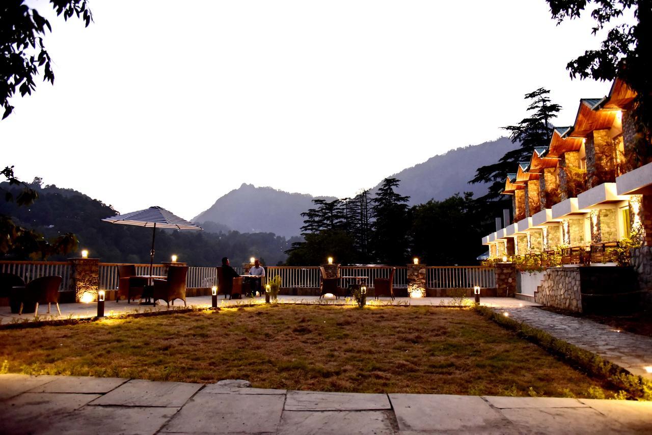 Season Hotel Nainital Exterior foto